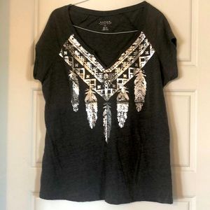 Roper Feather Tee